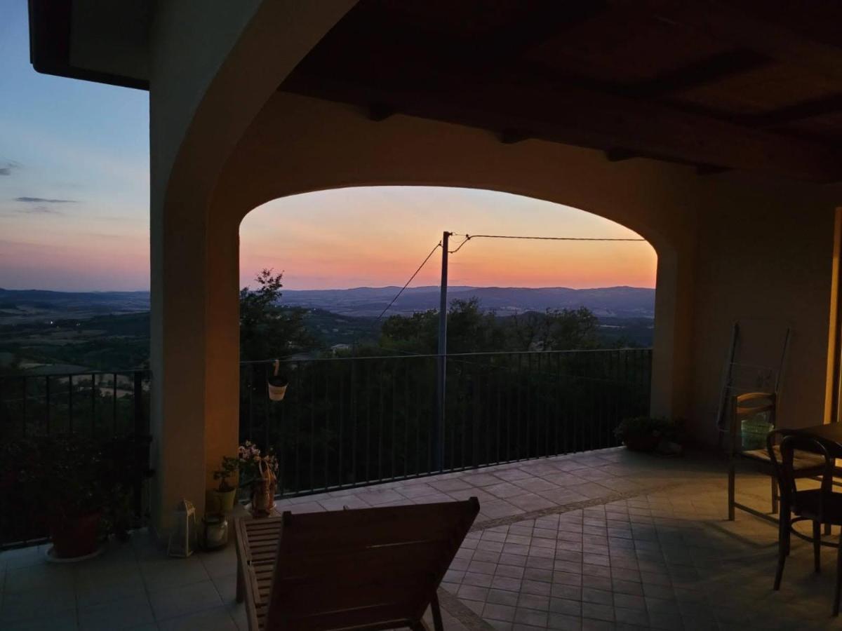Gasthaus La Residenza Di Campagna Manciano Exterior foto